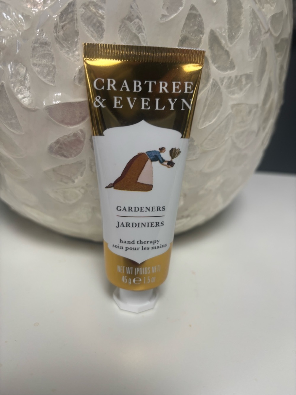Crabtree & Evelyn Gardeners Hand Therapy Tube in White and Gold
